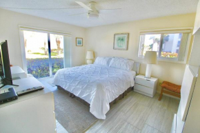 The Wave Song, Fort Pierce